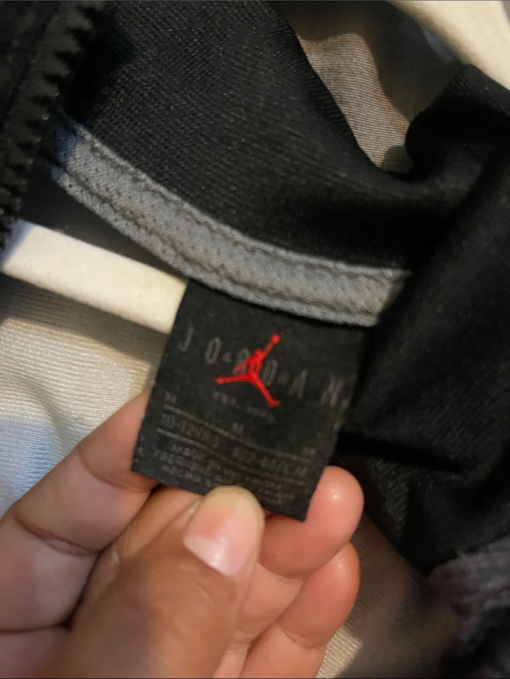 Jordan Heather Gray Full-Zip Lightweight Jacket with Black Trim